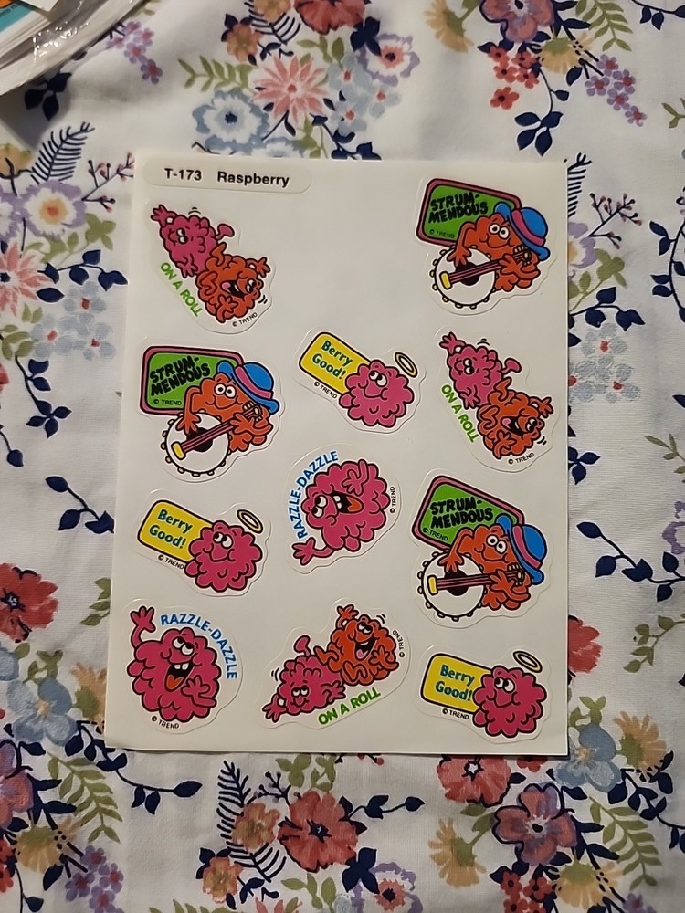 Vintage TREND Scratch N Sniff Sticker Sheet T-173 Raspberry Fruit 80’s