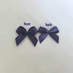 Micomon 50pcs 1.2-Inch Mini Bows for Crafts Satin 3/8″ ribbon, navy