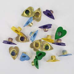 20 Primitive Country Heart Eyelets 4 Clrs 3/16″ Hearts Handmade Cards Scrapbook