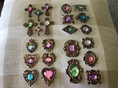 Medallion Heart Cross Embellishments