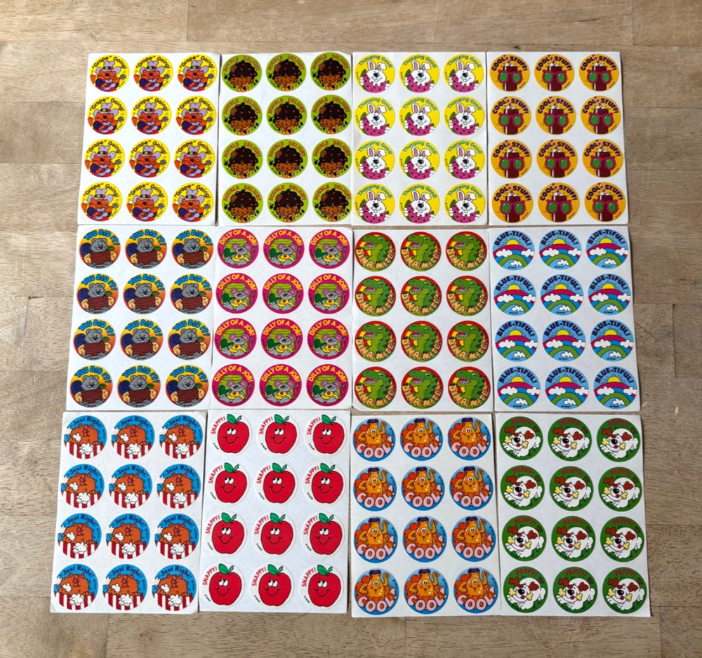 VTG 80s Trend Scratch n Sniff Circular Discs Stickers Lot of 144 – 12 x 12 Cards