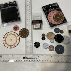 Lot Of 21 CLOCK FACES 23 METAL PHOTO ANCHORS Scrapbook Embellishments 2006 2007
