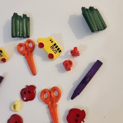 UNUSED Decorative Buttons SCHOOL BUS APPLE NUMBERS Crafts Sewing Scrapbook