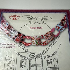 eeBoo Valentine Paper Chain kit featuring vintage-style illustrations of hearts