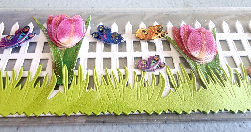 The Paper Studio Picket Fence Butterflies Tulips 3D Border Stickers 12″ 2013