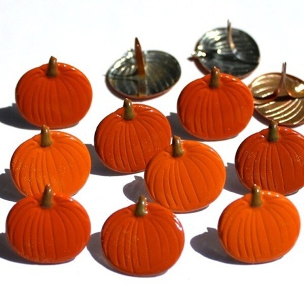 PUMPKIN SCRAPBOOKING DECORATIVE BRADS EYELET OUTLET 8 PCS