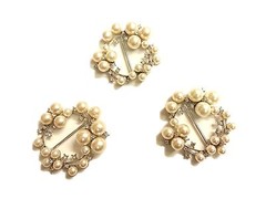 CraftbuddyUSMT66 55mm Pearl & Crystal Wedding Topper Brooch Ribbon Slider Buckle