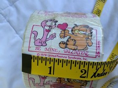 Sealed roll 1978 Vintage Garfield Be Mine Valentine Sticker Roll 125 Wrapped