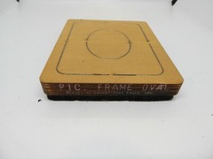 ACCUCUT ELLISON 5 x 6″ PIC FRAME OVAL WOODEN DIE