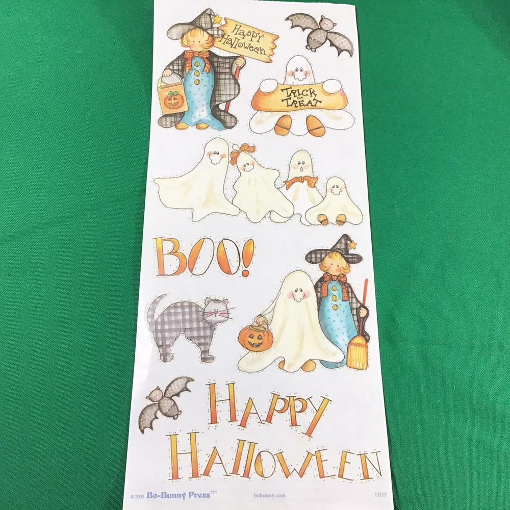 Happy Halloween 12″ STICKER SCRAPBOOK Bo Bunny Press