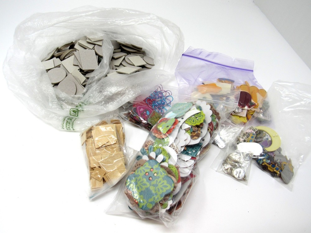 Bulk Lot #46 Scrapbook Embellishment Craft Chipboard Wood Metal Charms 700+ pcs