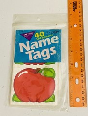 Trend Enterprises 40 Sel Adhesive Apple Name Tags Sealed