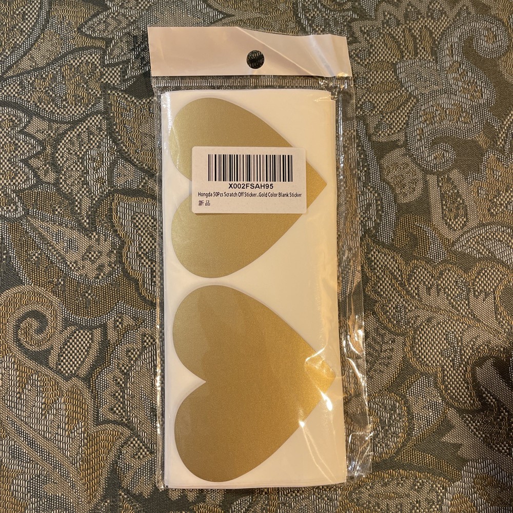 50pcs Scratch Off label Sticker 2.75″x3.15″ Gold Color Love Heart Shape