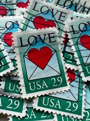 LOVE & HEARTS Vintage Bundles Used Stamps – 25 / packet – choose your favorite