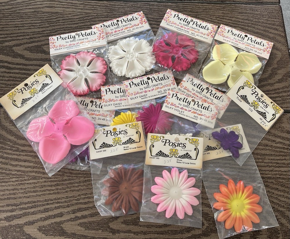 Vintage Lot 14 Pkgs Of Posies & Pretty Petals Flowers Scrapbooking Card Making