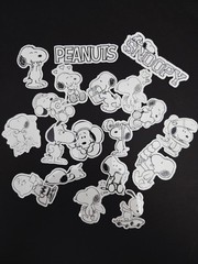20pcs Snoopy Stickers – Cute Peanuts Cartoon Vinyl Decals for Laptop Waterproof