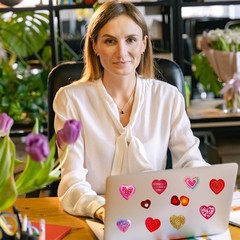 Eco-Friendly 232 Pcs Waterproof Heart Stickers – Perfect for Valentine’s Day