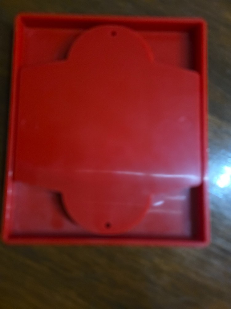 Sizzix Original Large Red Manilla ENCELOPE Scrapbooking Die 38-1104 No Case