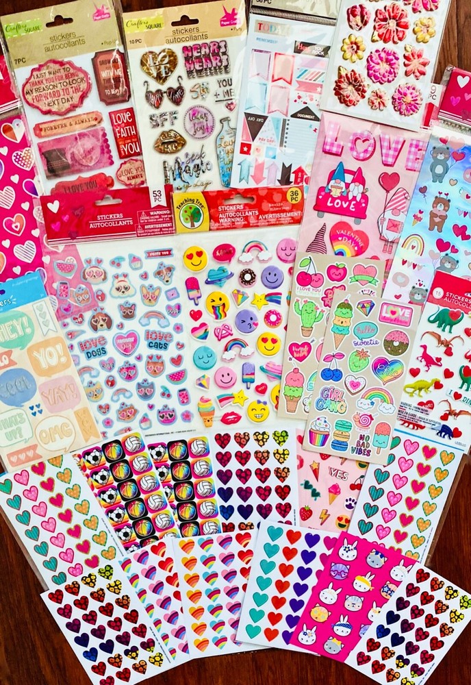 Lot of Love Valentine 581 Stickers Hearts School Party Cards Kids Teens Teachers