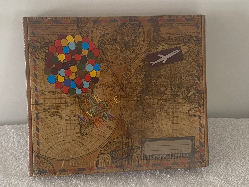 Our Adventure Book Vacation & Travel Scrapbook Disney «Up» Theme New Sealed