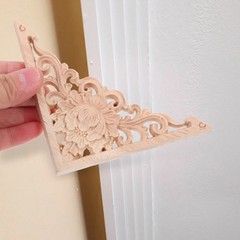 2Pcs Unpainted Wooden Carving Applique for Home Decor and Furniture Onlay