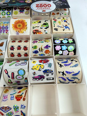 Vintage Sandylion 2500 Sticker Set Box Rare Metallic, Prismatic Nearly Complete