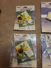 Darice Finishing Accents Scrapbooking & Card Making Floral Lot Of 4