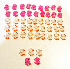 Lot of 50 Dark Pink & Yellow Duck Flatbacks For Crafting – NEW (#17)