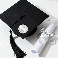 100Pcs Class of 2026 Stickers – Silver Foil Embossed Graduation Stickers 2 Inch
