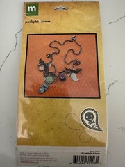 Making Memories 7PC Toil & Trouble Jewelry Kit/Trousse Charms Chain Scrapbooking