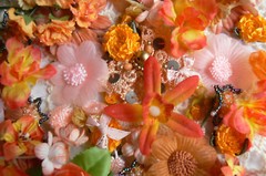 APRICOT ORANGE Tones – 65+ Flower Petals Mix 1-7cm Njoyfull Crafts WMF B