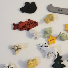 UNUSED Decorative Buttons OUTDOORS CANOE FISH TREE MOOSE Crafts Sewing Scrapbook