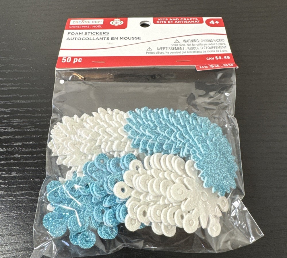 CreAtology Christmas Snowflakes Foam Stickers 50pcs White And Green W/ Glitter ￼