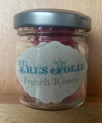 VINTAGE my mind’s eye MME TRES JOLIE FRENCH KISSES BUTTONS IN JAR Embellishments