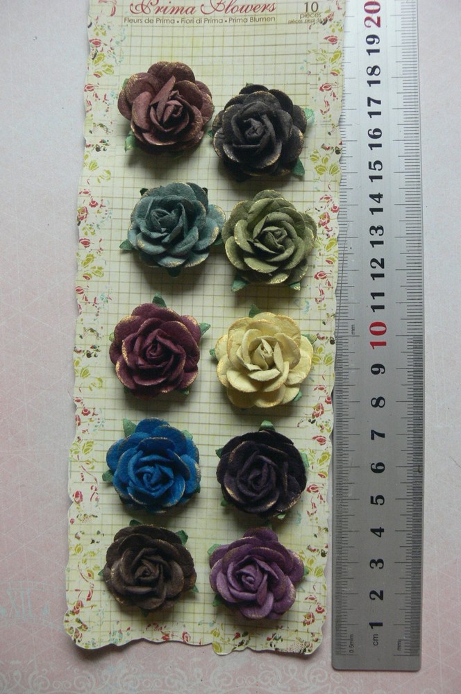 SUGAR BLOOMS COLLECTION REFLECTIONS – 10 Pk 30mm Across Paper Roses PRIMA EA